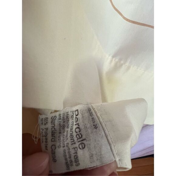 Vintage Floral Pillowcase - Picture 3 of 4